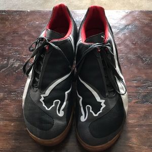 Puma sneakers, in great condition, 11 1/2 USA